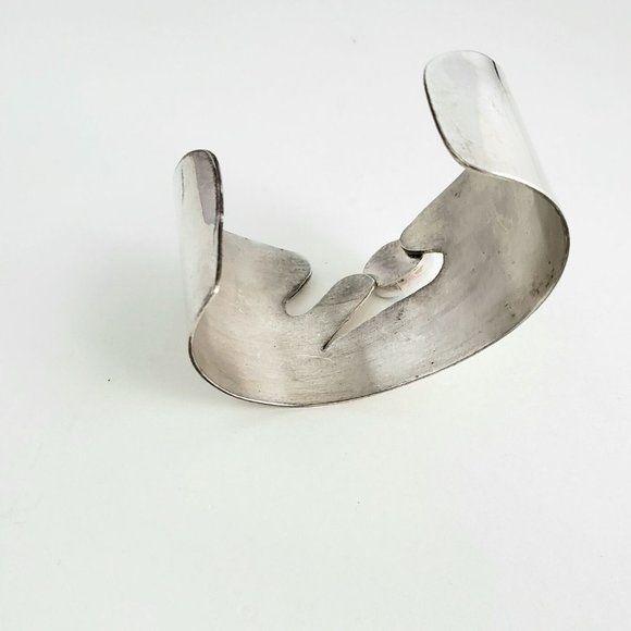 Carol Felley 1995 Sterling Onyx Cuff Bracelet - Picture 8 of 9